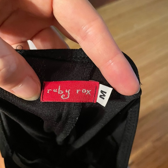 Evening Dress - Picture 3 of 3